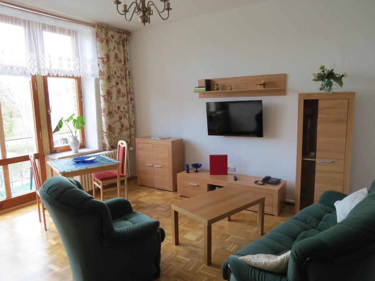 Hotel-Pension Schloss -Miramar 바트엘스터 외부 사진